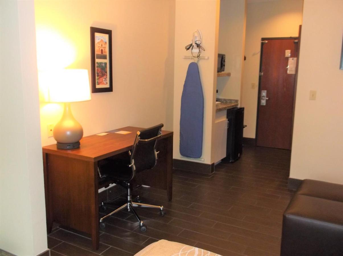 Comfort Inn & Suites Seguin Eksteriør billede